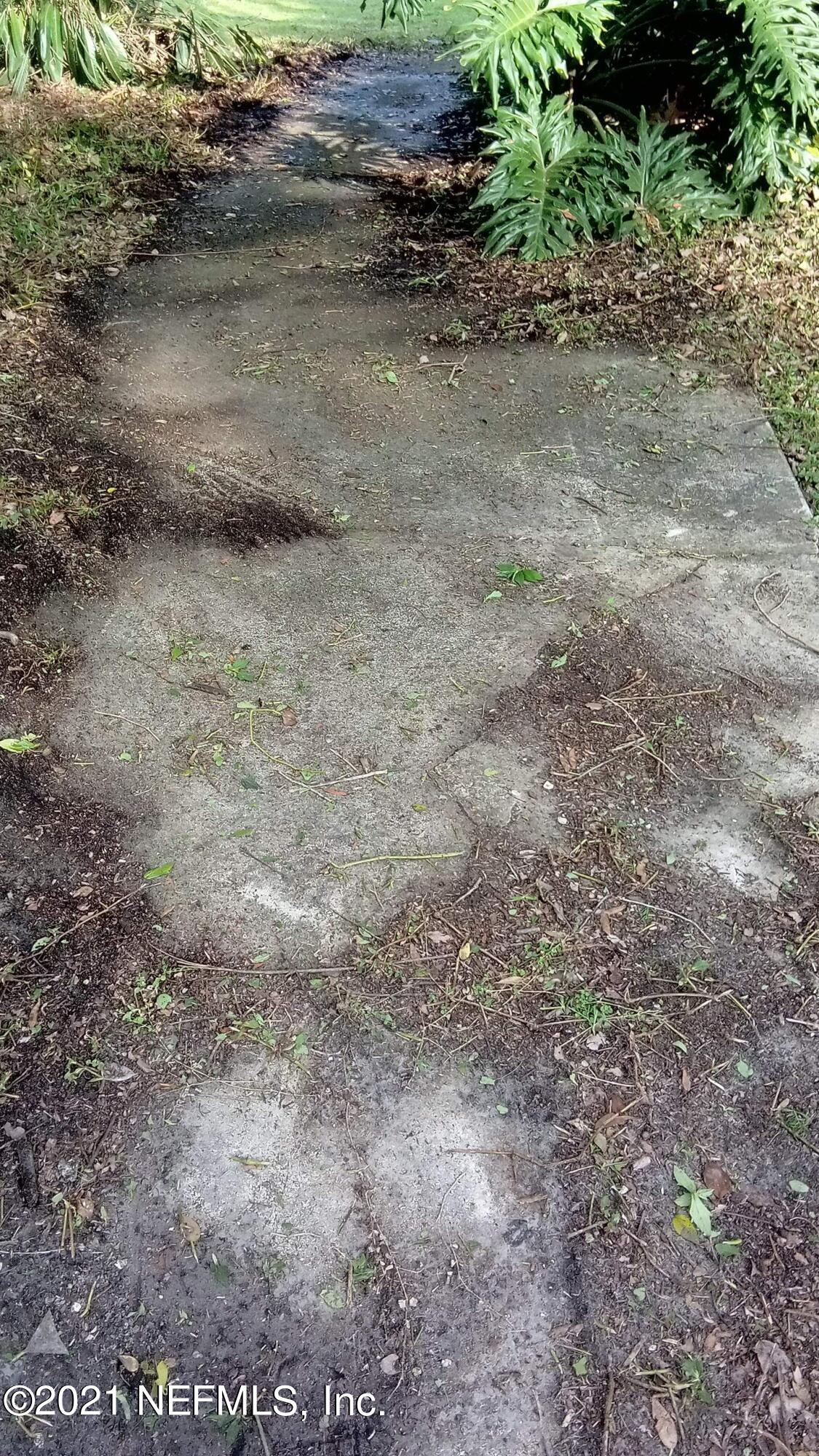 147 Sportsman Road Satsuma, FL 32189 - Photo 10 of 19 IMG_8222