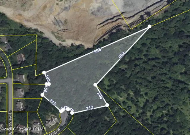 a view of outdoor space