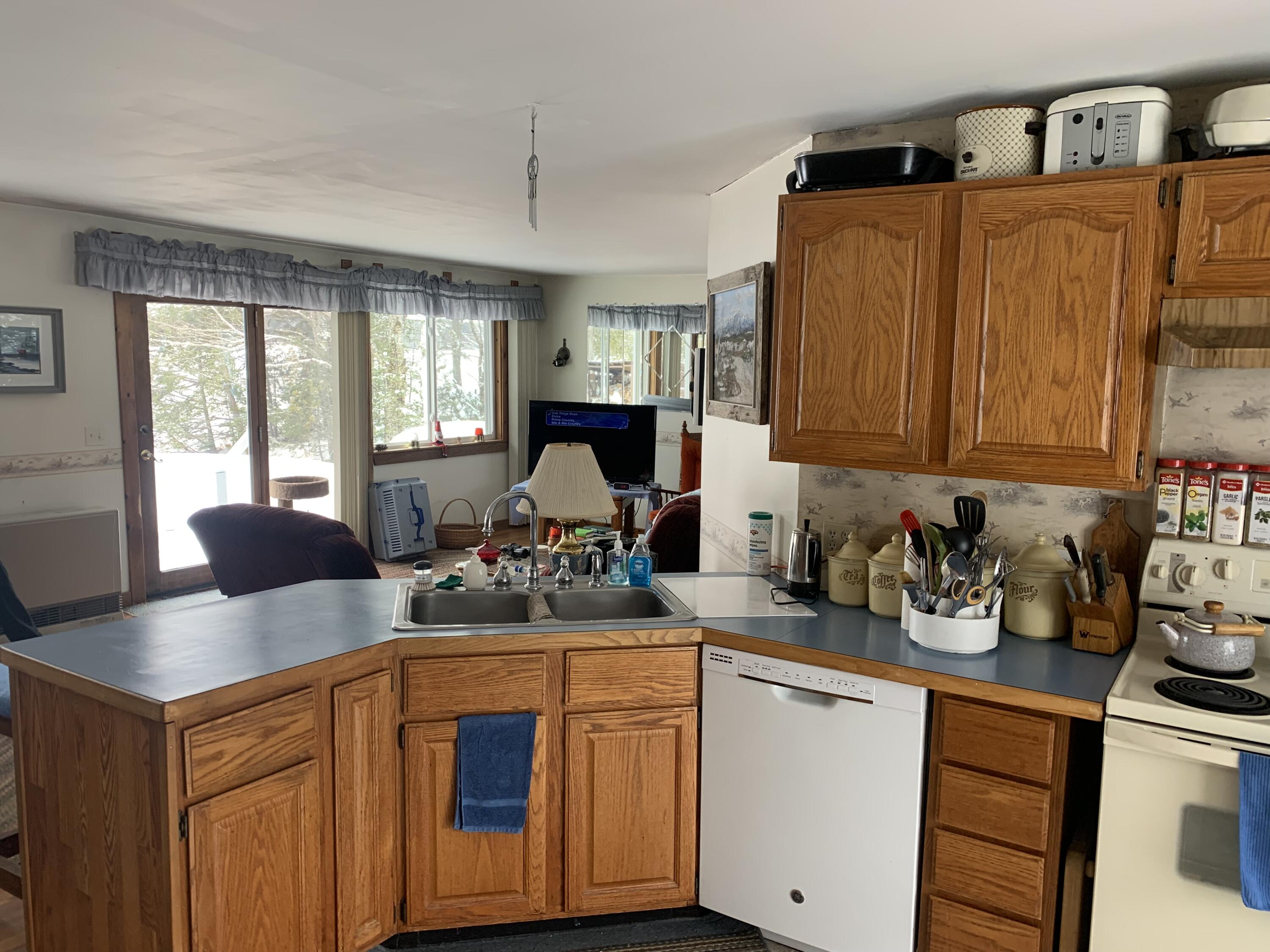 24 West Smith Pond Road Millinocket, ME 04462 - Photo 18 of 38 50F5413F-5F70-4115-A149-F884892C1777