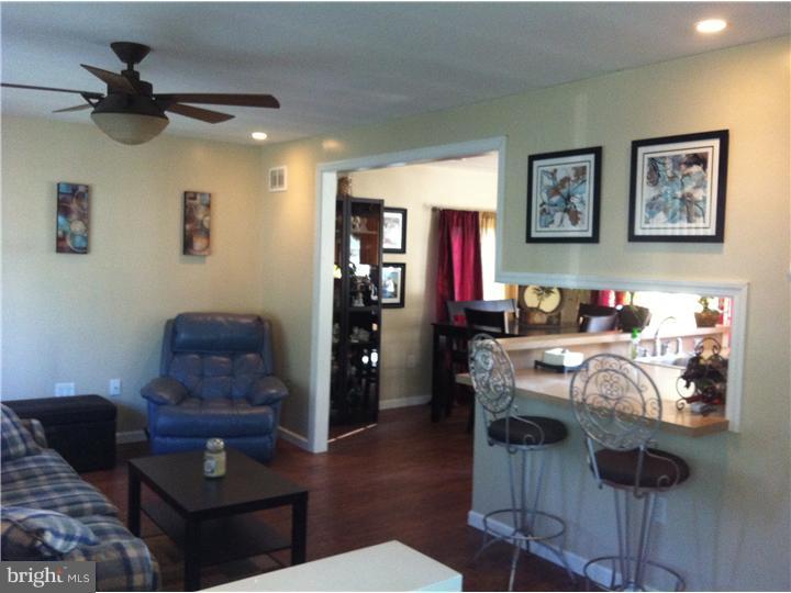 14 Spruce Road Burlington, NJ 08016 - Photo 11 of 15