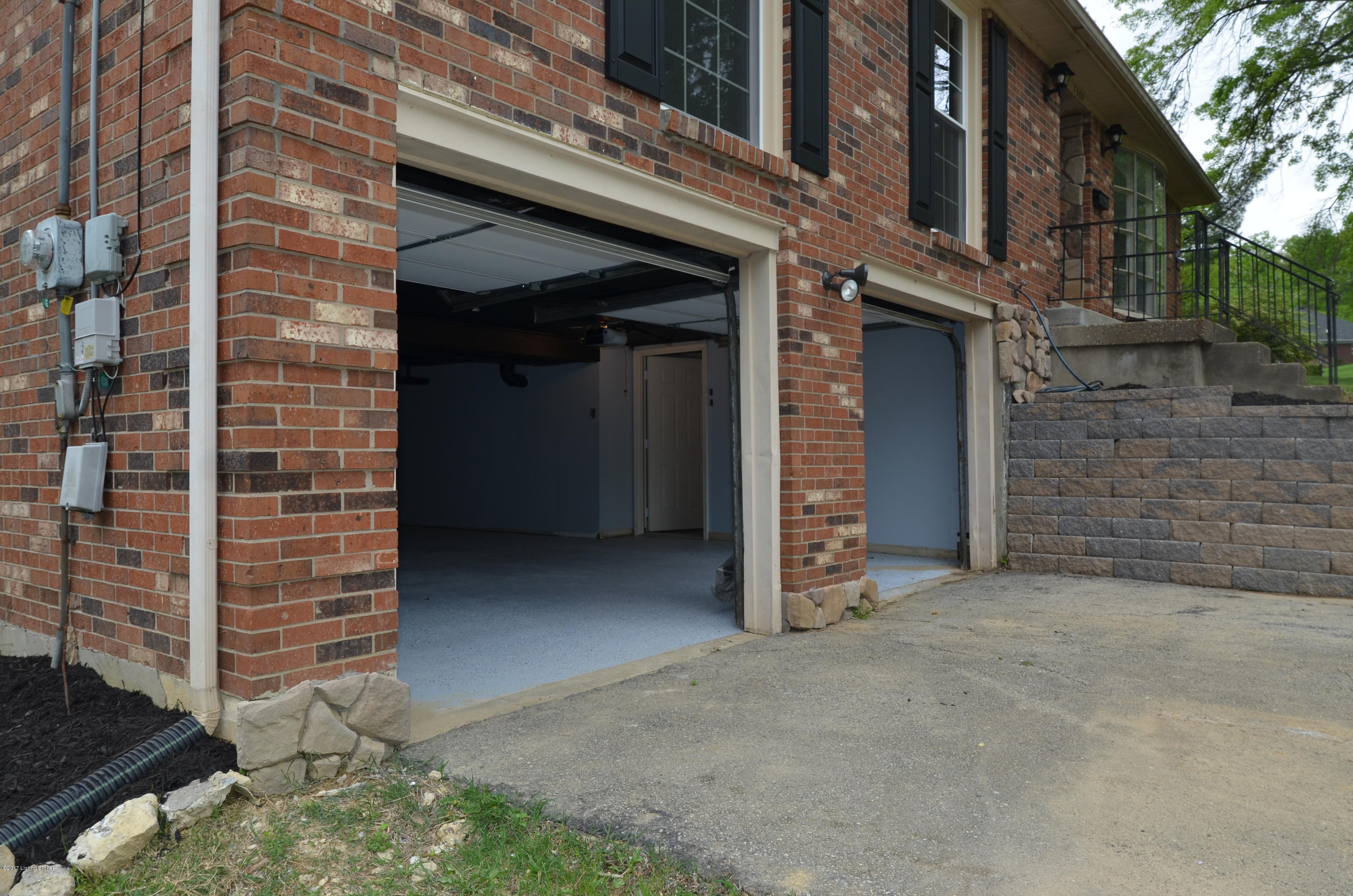 7409 Ridan Way Louisville, KY 40214 - Photo 36 of 54 DSC_8827