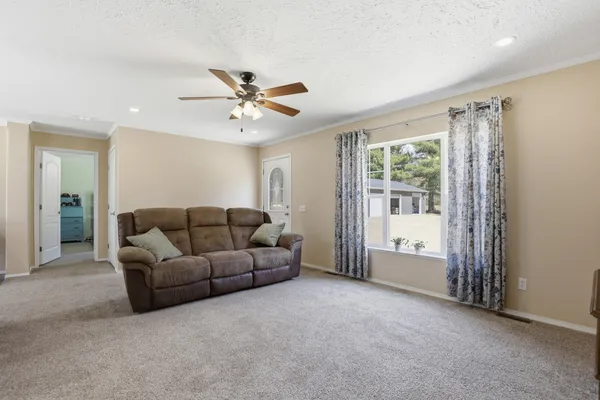 $429,000 | 4853 Newcosta Avenue, Newaygo, MI 49337