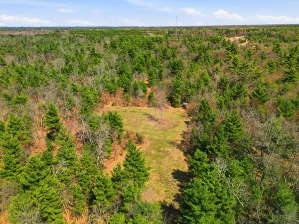 $429,000 | 4853 Newcosta Avenue, Newaygo, MI 49337