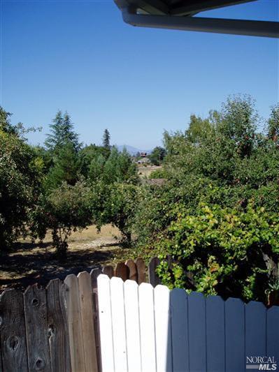 8800 Green Valley Road, Unit 29 Sebastopol, CA 95472 - Photo 4 of 5 Gallery Image 4