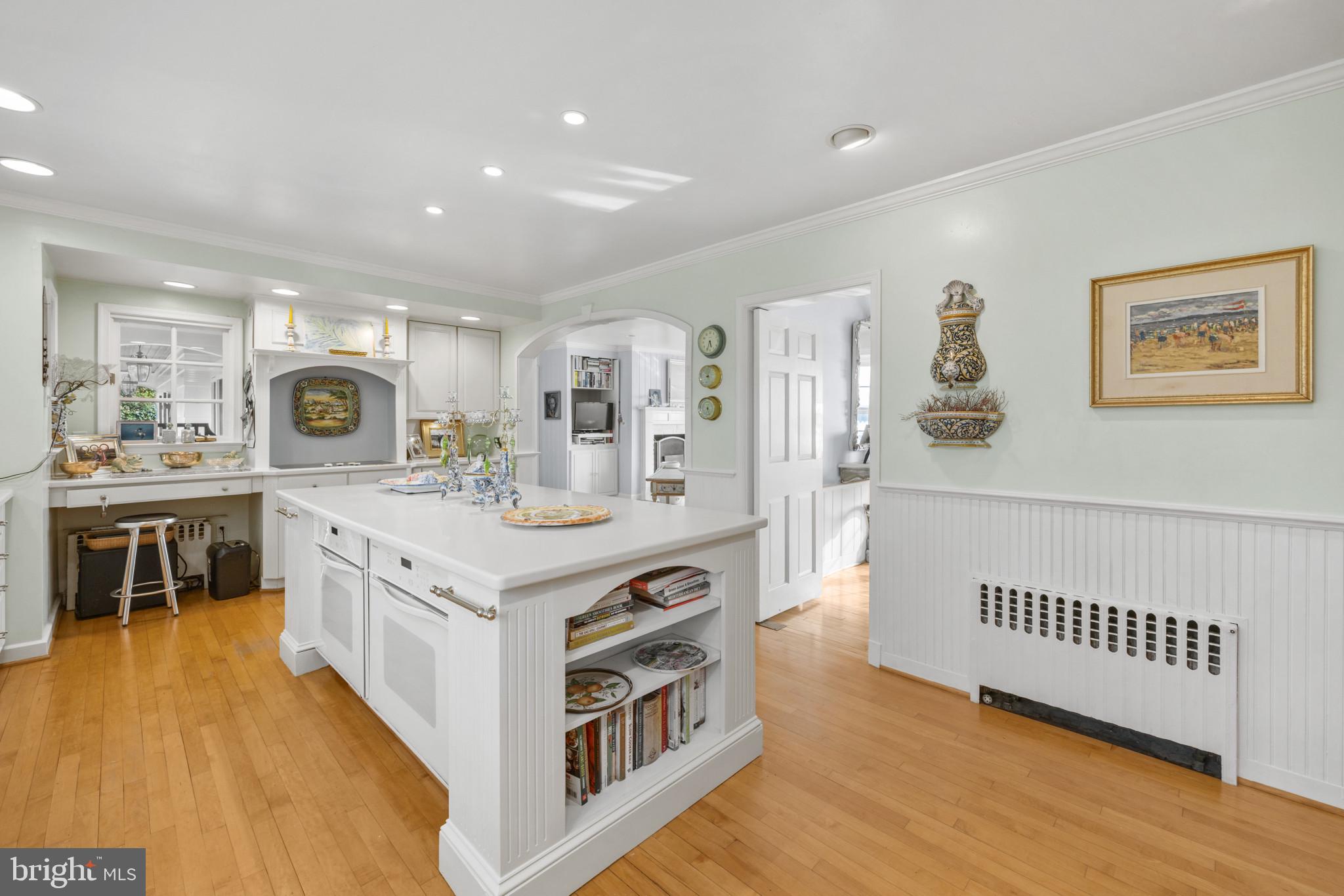2025 Homewood Road Annapolis, MD 21409 - Photo 12 of 38 Gourmet Kitchen adjacent to DR and Family room