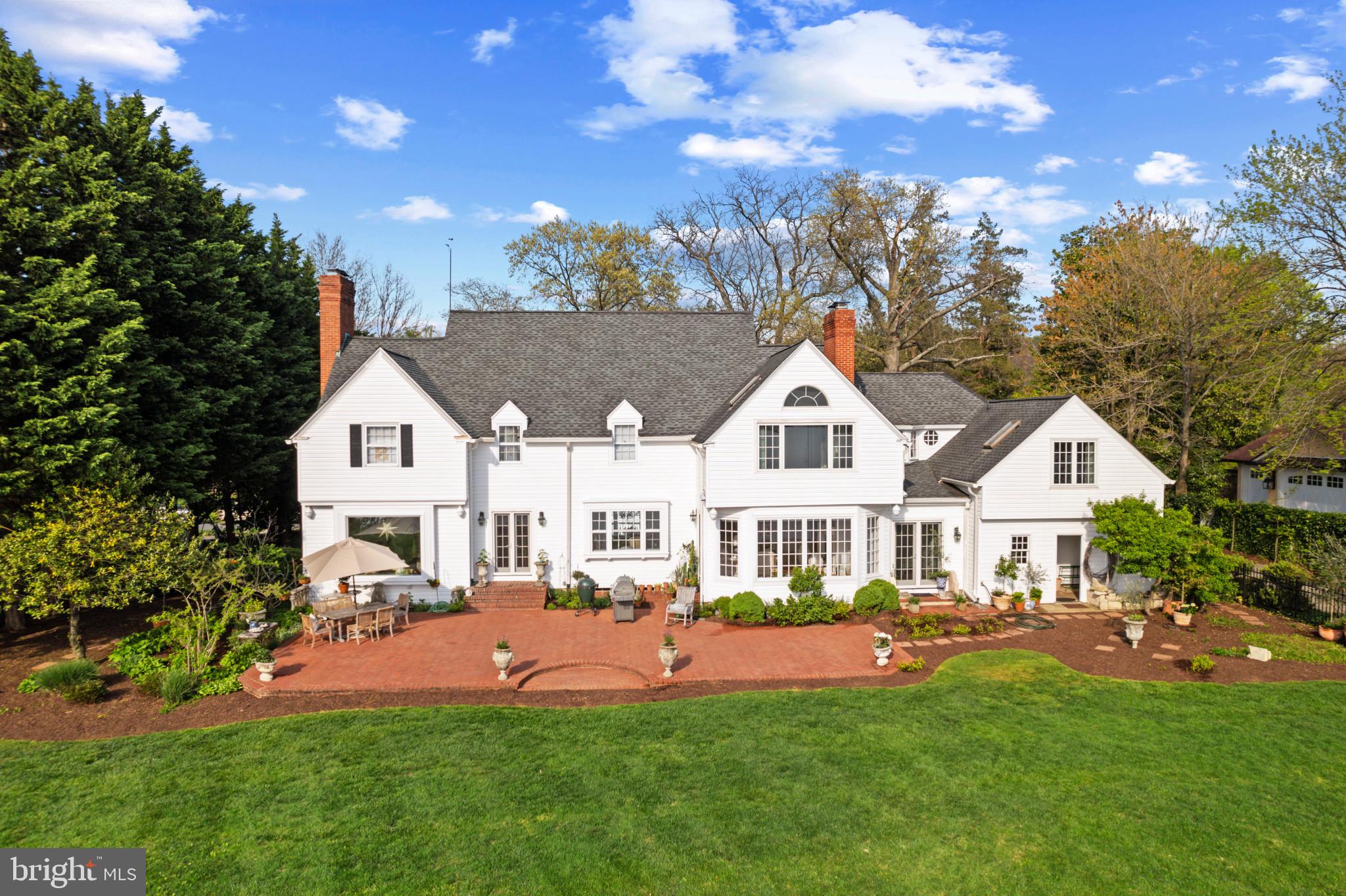 2025 Homewood Road Annapolis, MD 21409 - Photo 26 of 38 Elegant architecture and spacious patio/yard