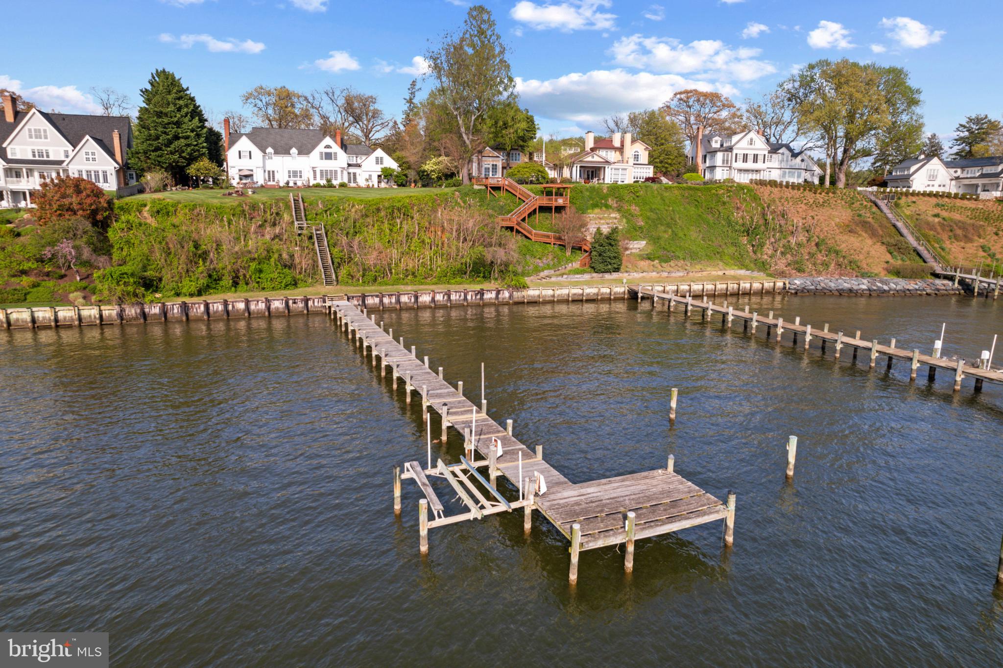 2025 Homewood Road Annapolis, MD 21409 - Photo 3 of 38 Private pier with boat lift & 123 ft waterfrontage