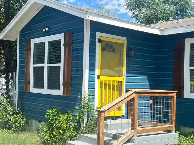 a view of front door of house