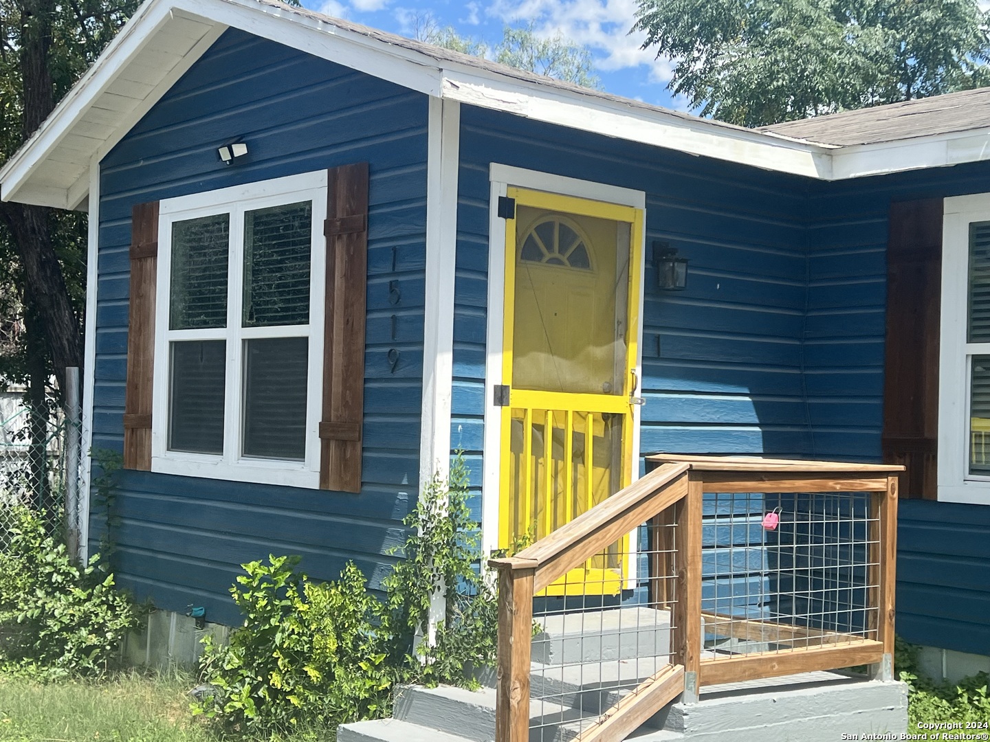 1519 East Southcross, Unit 1 San Antonio, TX 78223 - Photo 1 of 9 a view of front door of house