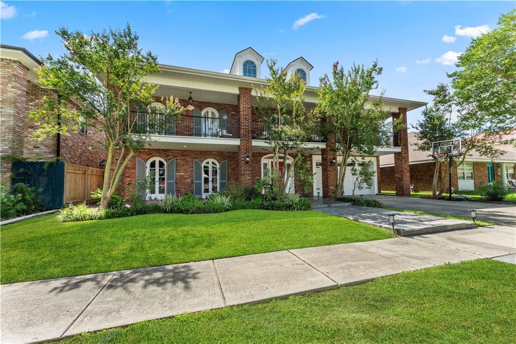 86 Carolyn Court Arabi, LA 70032 - Photo 1 of 44