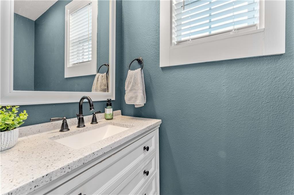 86 Carolyn Court Arabi, LA 70032 - Photo 17 of 44