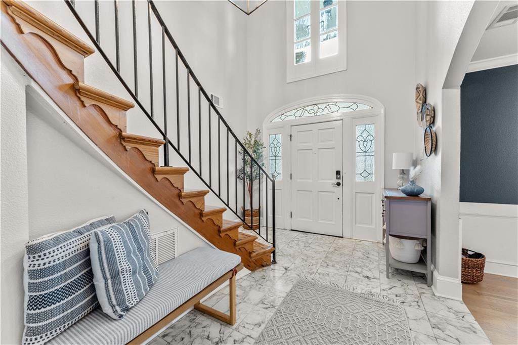 86 Carolyn Court Arabi, LA 70032 - Photo 5 of 44