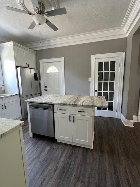 2735 Noblestown Road Pittsburgh, PA 15205 - Photo 15 of 44 Gallery Image 15