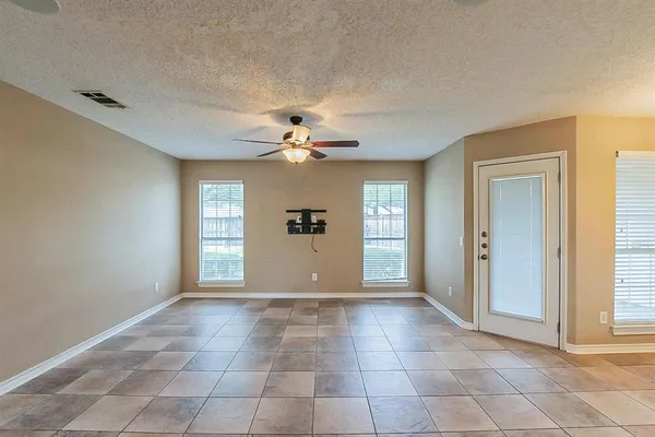 $2,200 | 4415 Haverhill Lane, Sachse, TX 75048