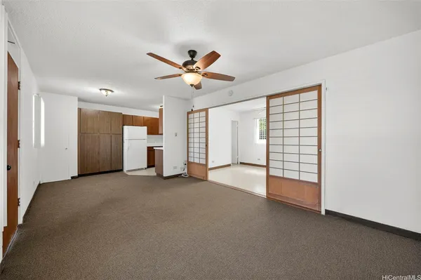 $1,500 | 1611 Miller Street, Unit 302, Honolulu, HI 96813