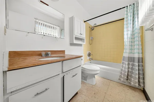 $1,500 | 1611 Miller Street, Unit 302, Honolulu, HI 96813