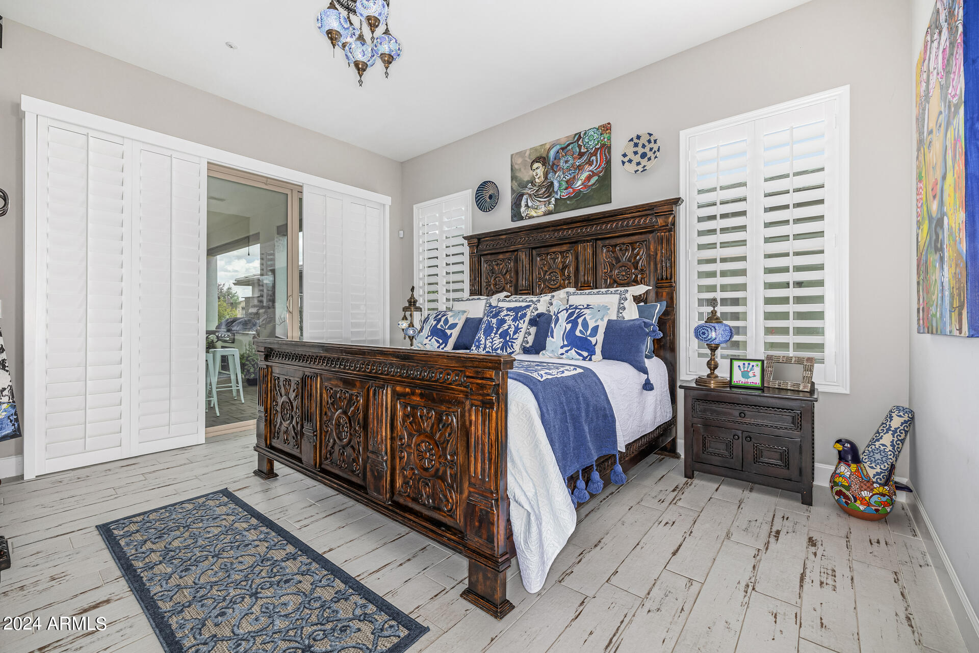 17810 East StockingTrail Rio Verde, AZ 85263 - Photo 17 of 61 a bed sitting in a bedroom next to a window