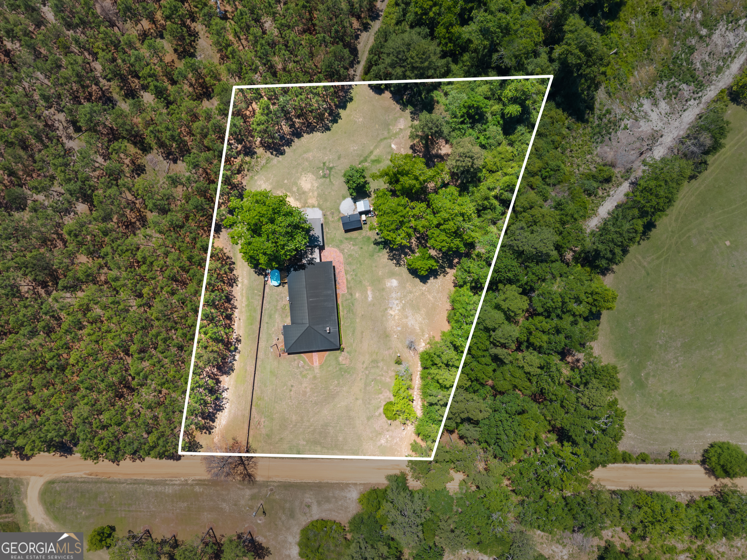 4562 Gip Road Millen, GA 30442 - Photo 2 of 33