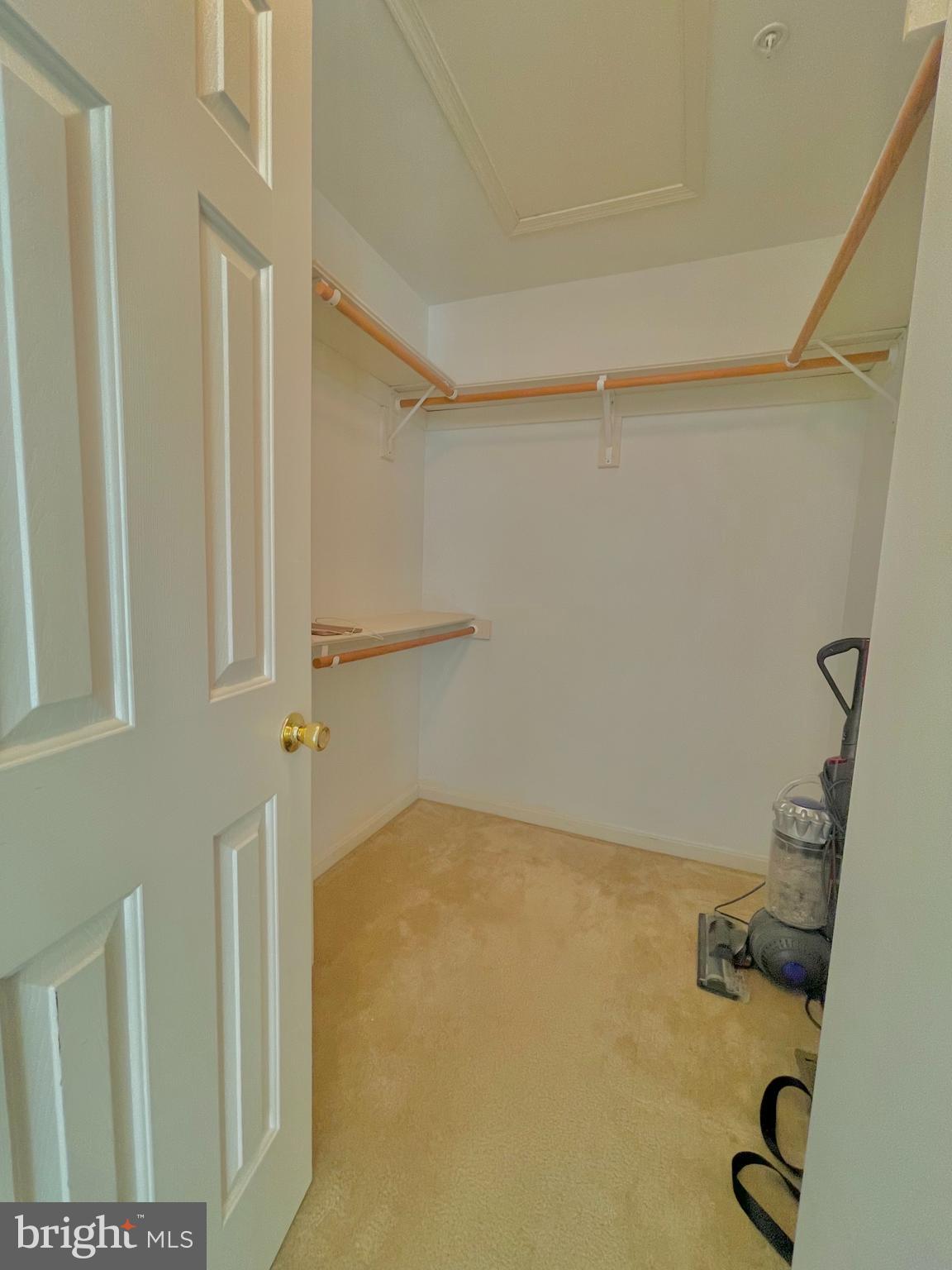 7204 Calm Sunset Columbia, MD 21046 - Photo 26 of 51 Master Bedroom Walk-In Closet