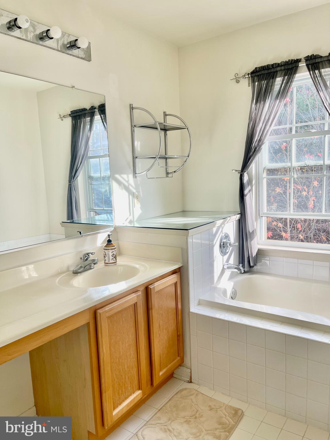 7204 Calm Sunset Columbia, MD 21046 - Photo 29 of 51 Master Bath 4