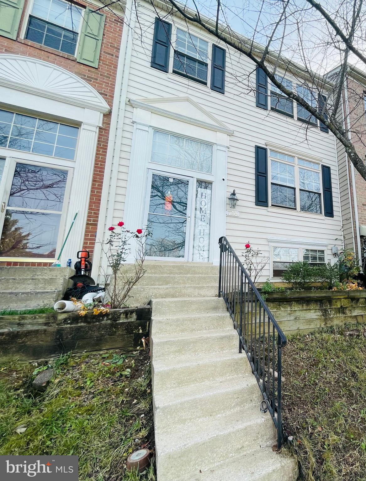 7204 Calm Sunset Columbia, MD 21046 - Photo 3 of 51 Exterior 3