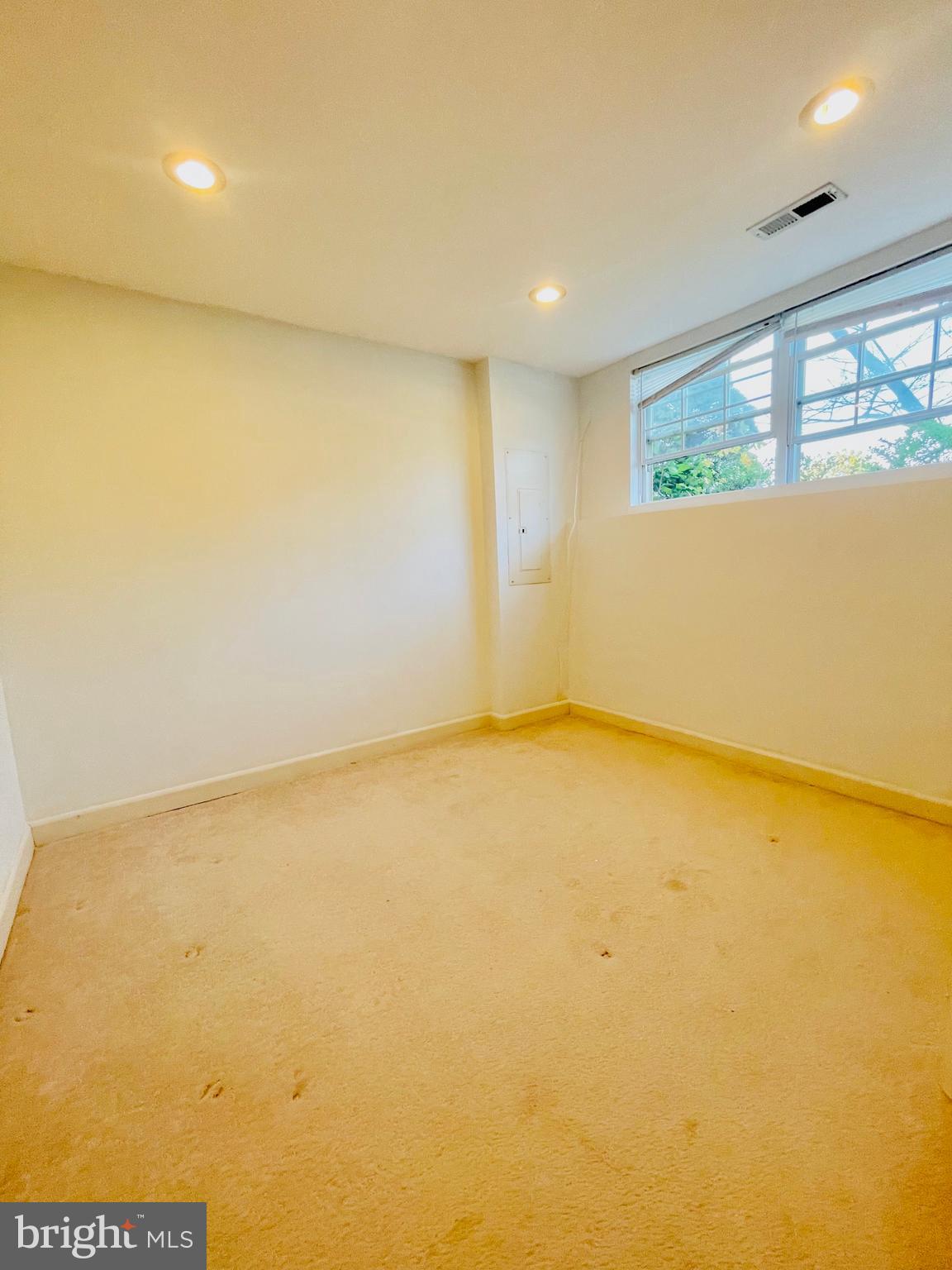 7204 Calm Sunset Columbia, MD 21046 - Photo 49 of 51 3rd Guest Bedroom in Basement 1