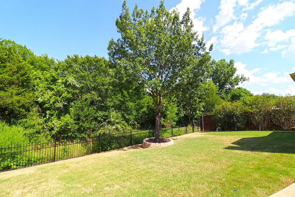 8313 Bishop Pine Road Denton, TX 76208 - Photo 3 of 39