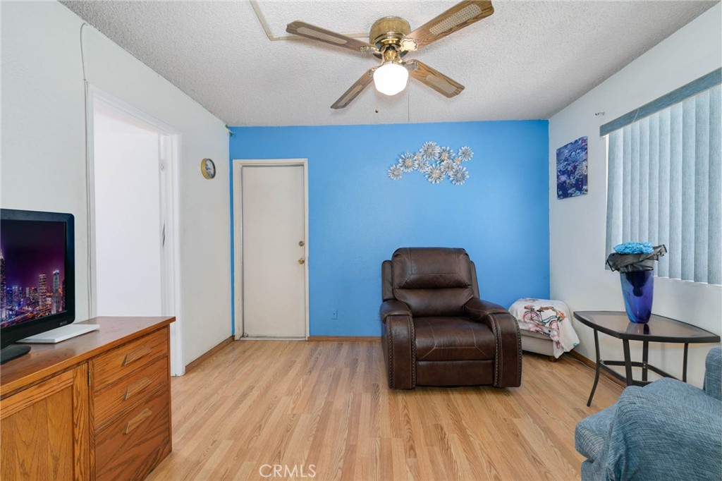 472 South Sherer Place Compton, CA 90220 - Photo 14 of 30