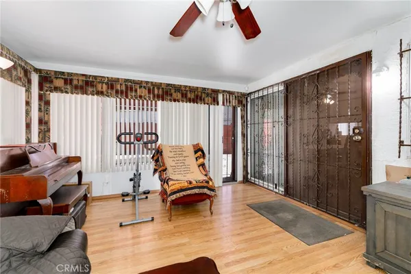 $675,000 | 472 South Sherer Place, Compton, CA 90220