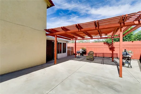$675,000 | 472 South Sherer Place, Compton, CA 90220