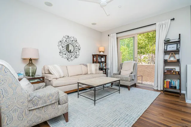 $3,925 | 2556 Escala Circle, San Diego, CA 92108