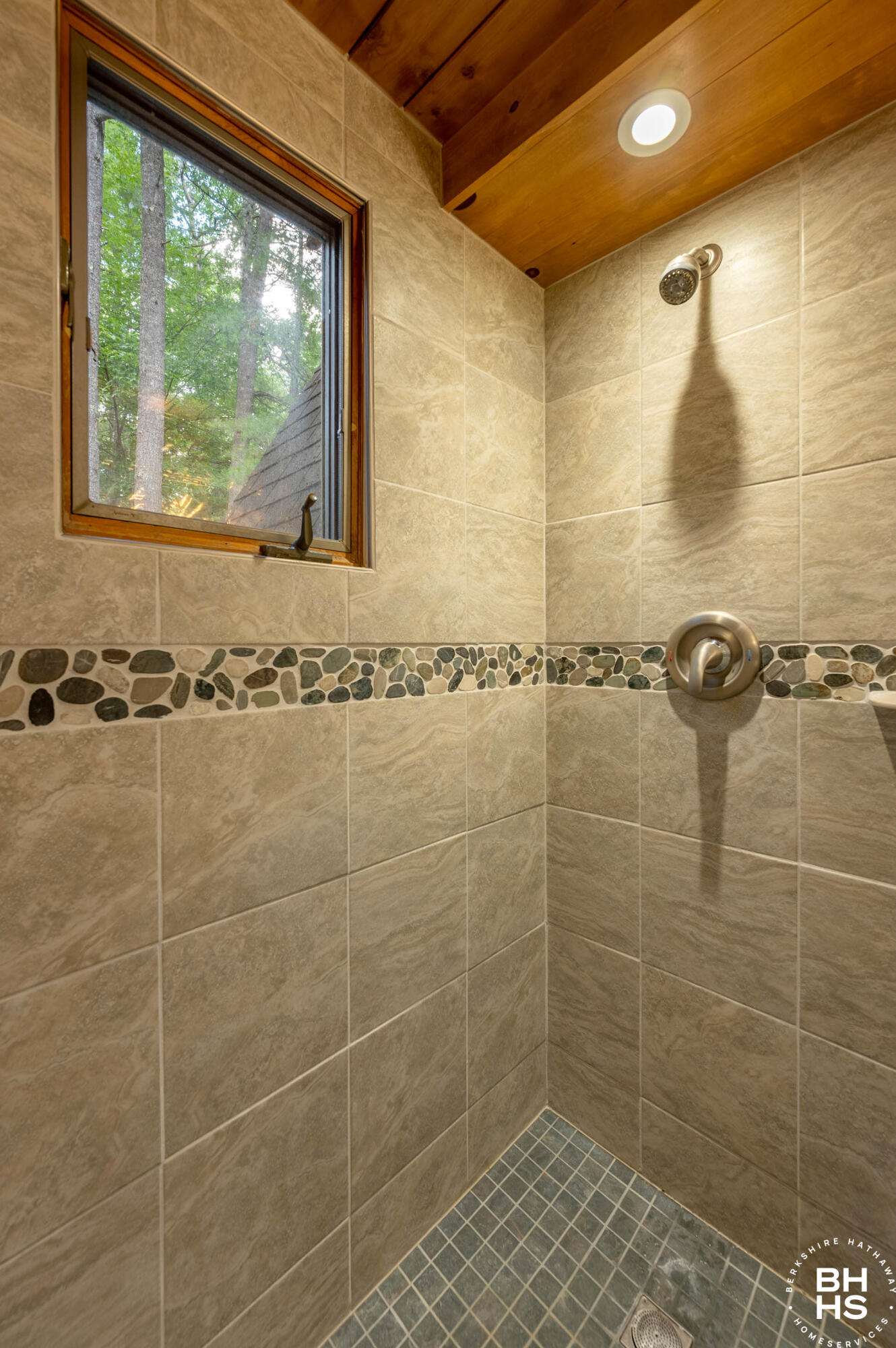 2 Butternut Lane Jay, NY 12941 - Photo 14 of 32