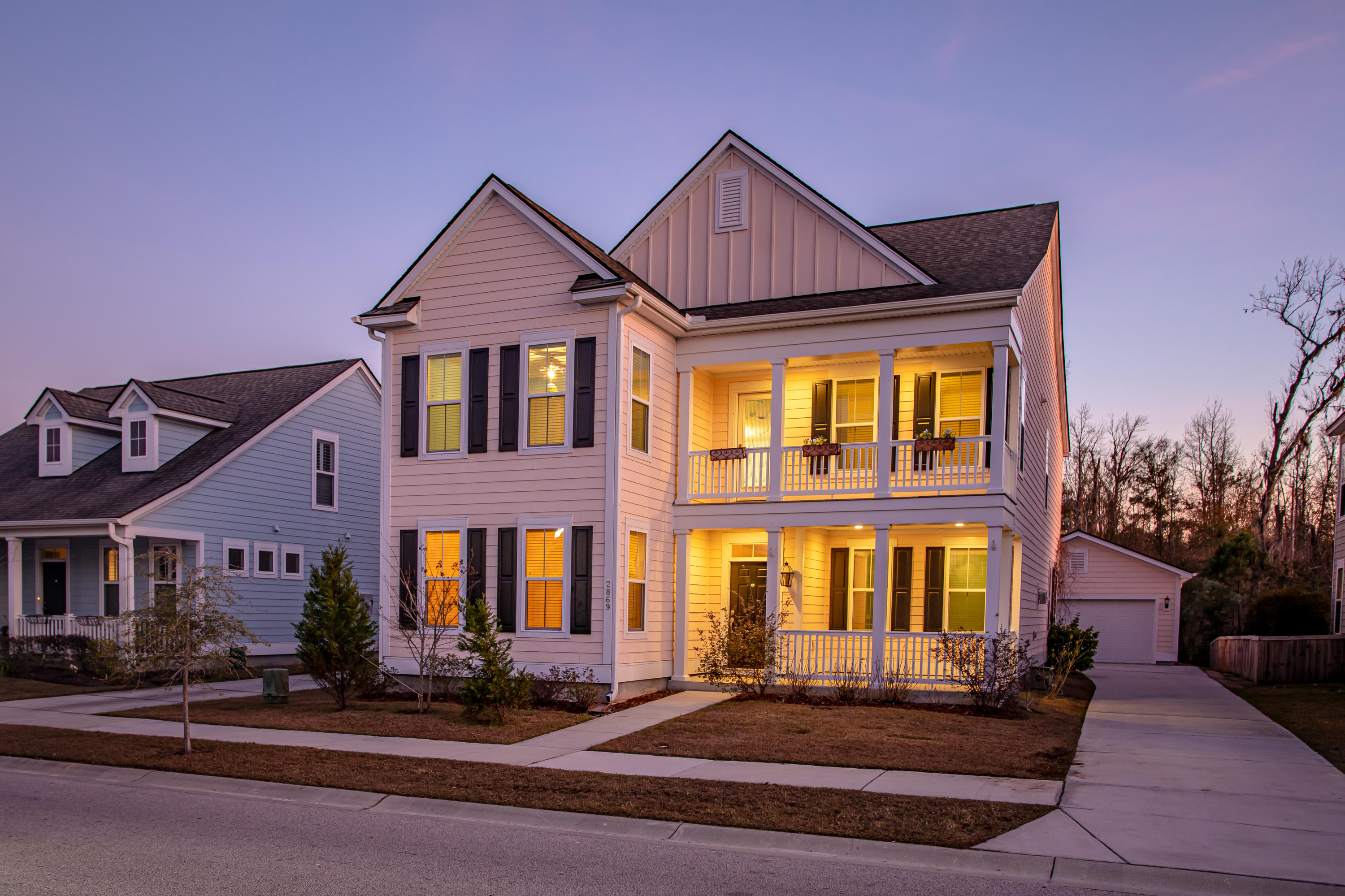 2869 Rutherford Exterior-001