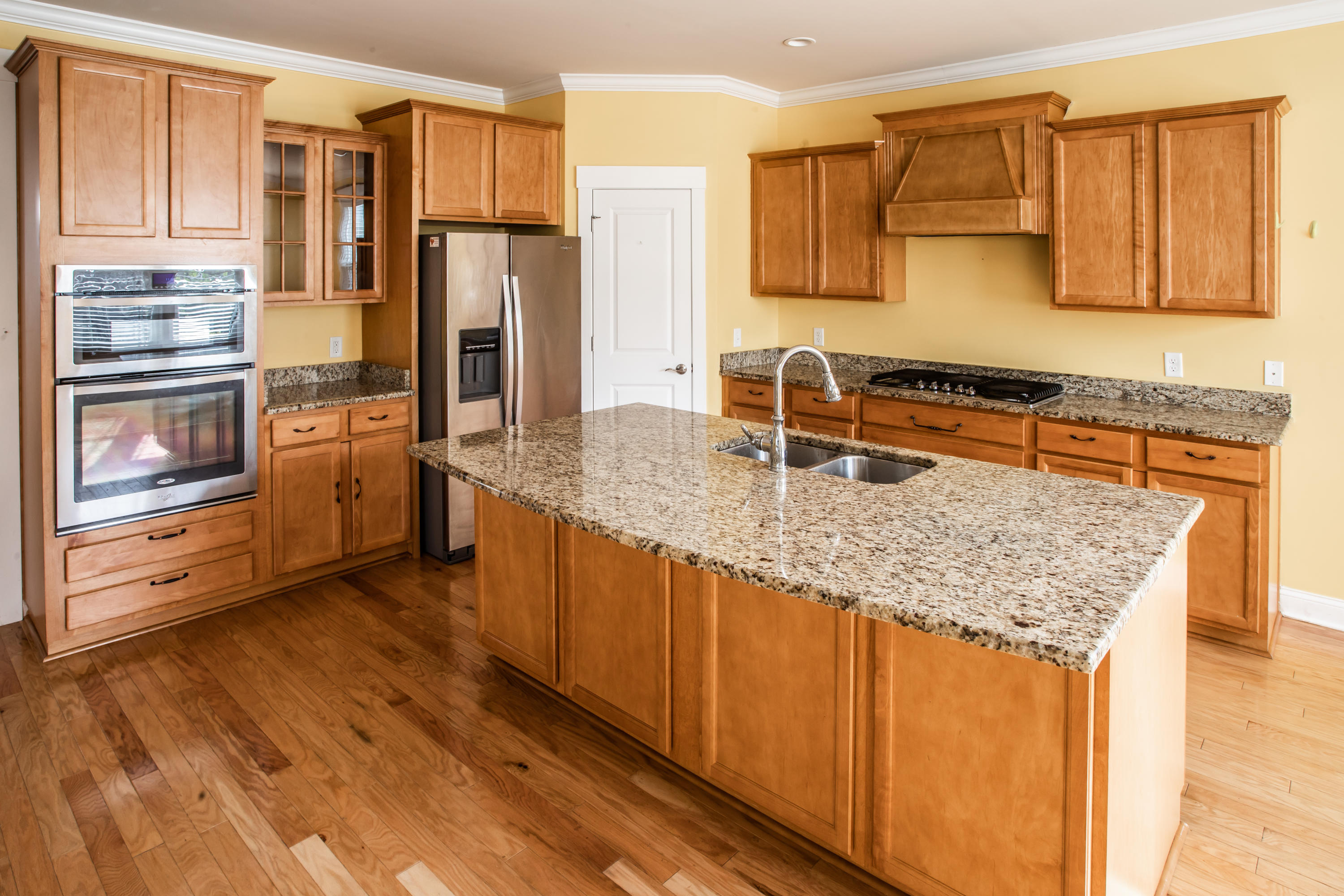 2869 Rutherford Way Charleston, SC 29414 - Photo 8 of 24 Kitchen