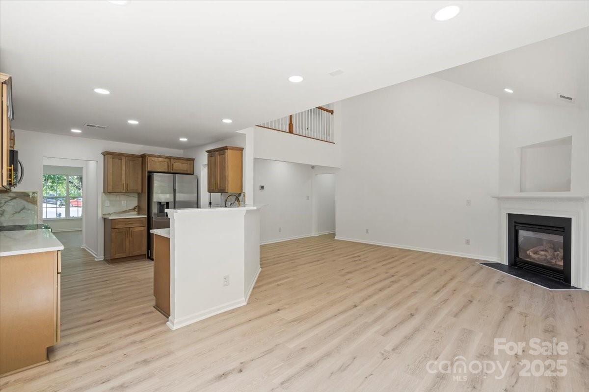 8347 Fox Swamp Road Charlotte, NC 28215 - Photo 7 of 25 Gallery Image 7