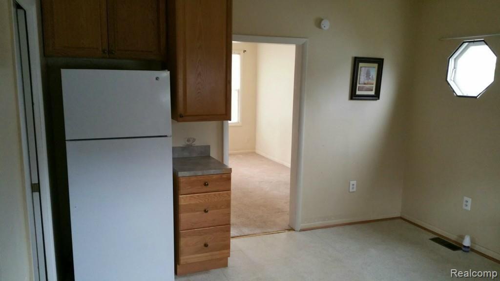 22740 Wick Road Taylor, MI 48180 - Photo 5 of 19 wick10.jpg