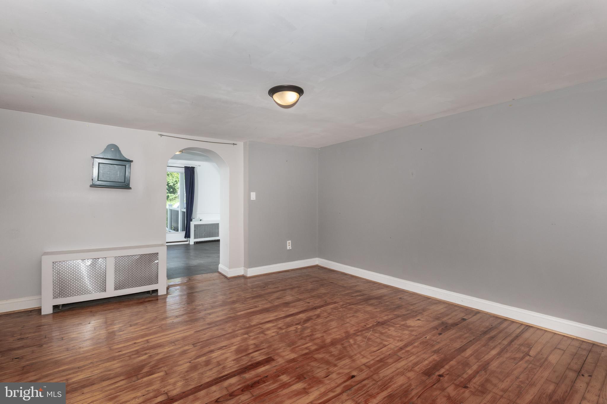 17 York Street Taneytown, MD 21787 - Photo 8 of 55