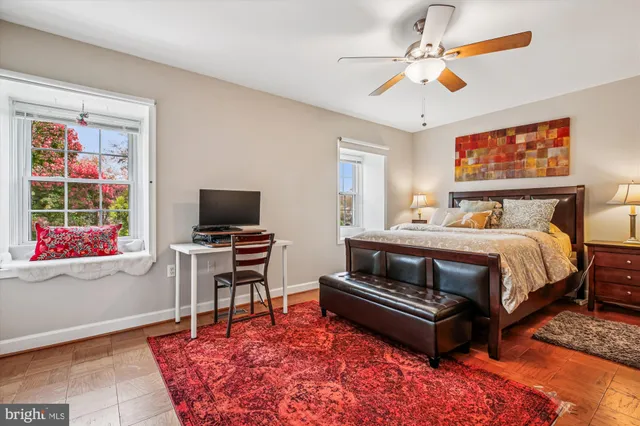 $455,000 | 692 Azalea Drive, Unit 6692, Rockville, MD 20850