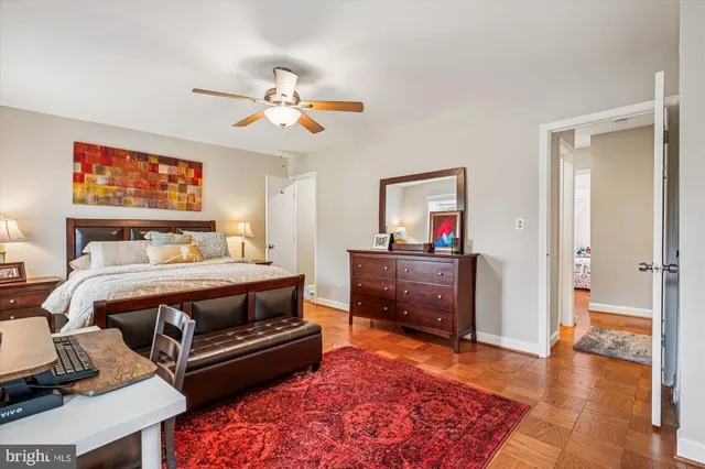 $455,000 | 692 Azalea Drive, Unit 6692, Rockville, MD 20850