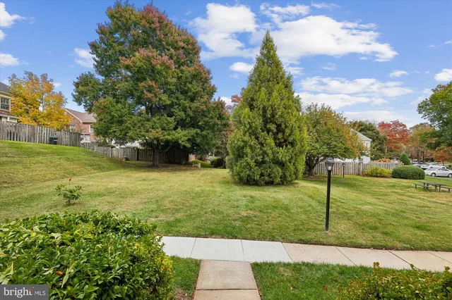 $455,000 | 692 Azalea Drive, Unit 6692, Rockville, MD 20850