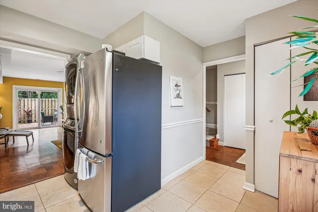 $455,000 | 692 Azalea Drive, Unit 6692, Rockville, MD 20850