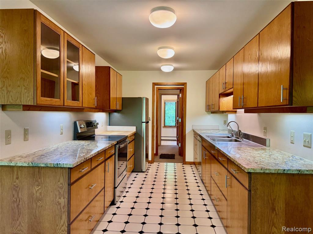 5891 Delano Road Metamora, MI 48455 - Photo 12 of 53