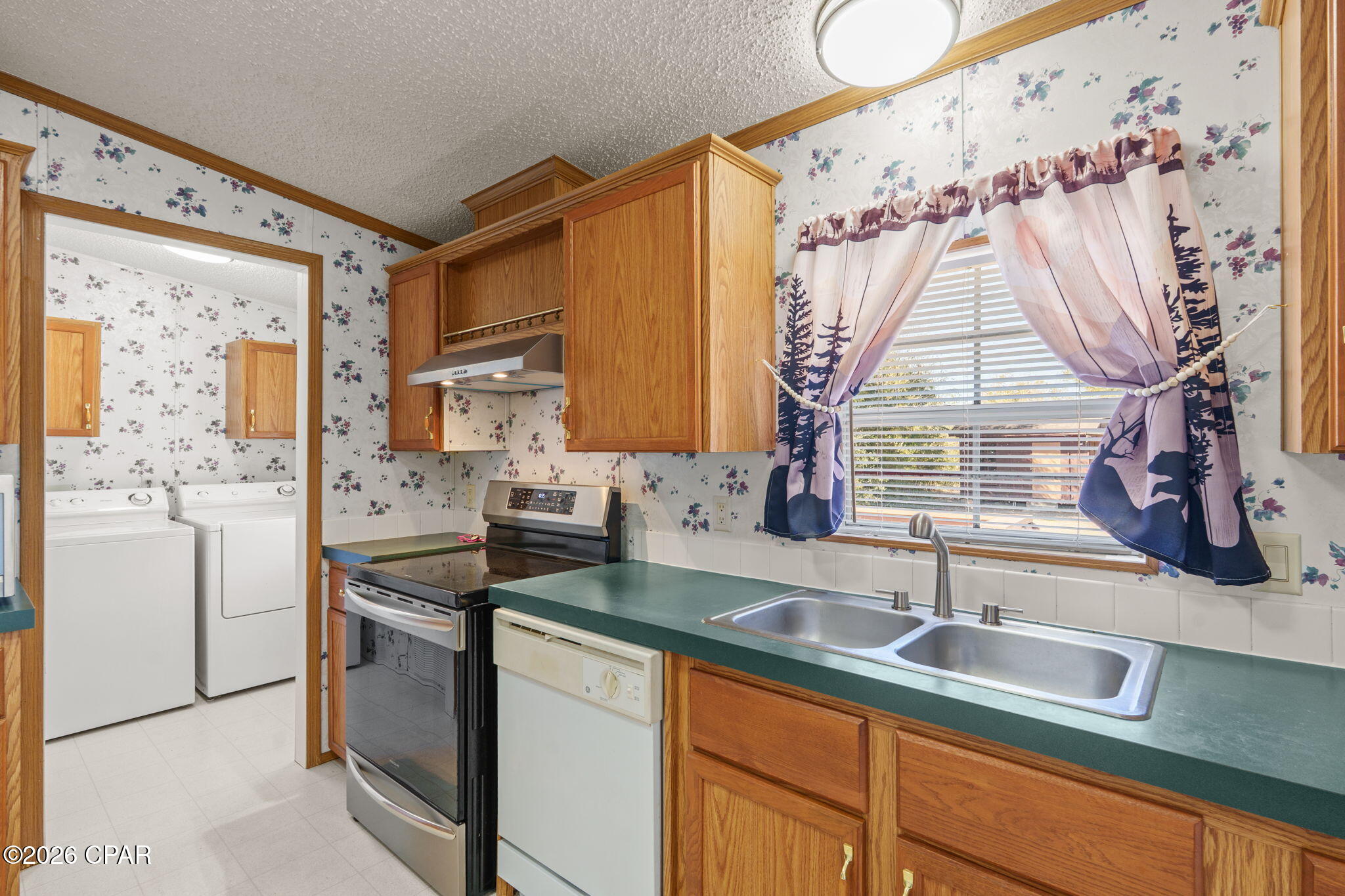 11943 Happyville Road Youngstown, FL 32466 - Photo 7 of 36