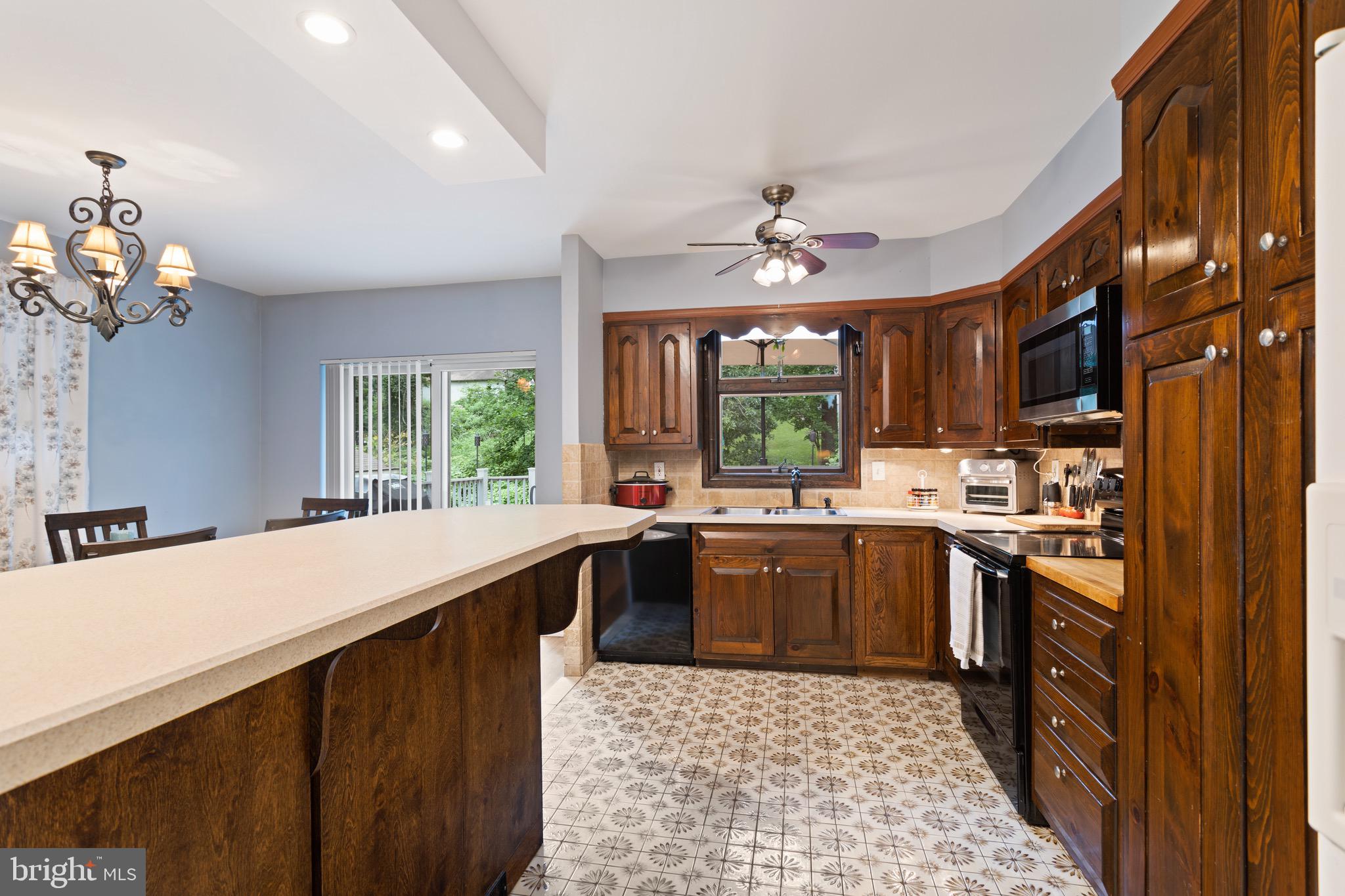925 Georgetown Road Swarthmore, PA 19081 - Photo 12 of 32 Gallery Image 12