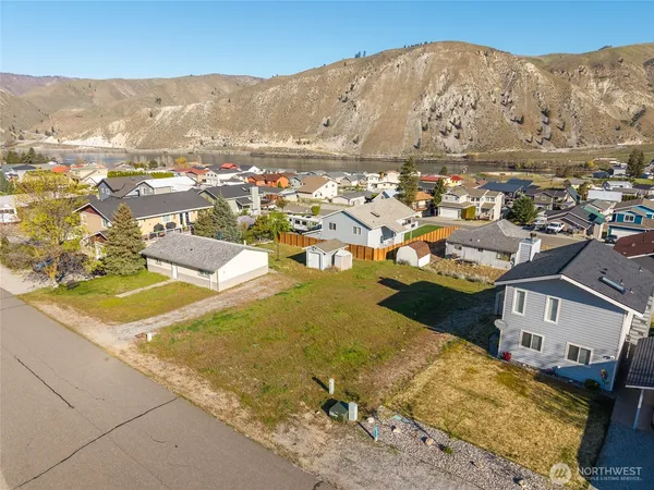 $225,000 | 185 East Entiat Drive, Orondo, WA 98843