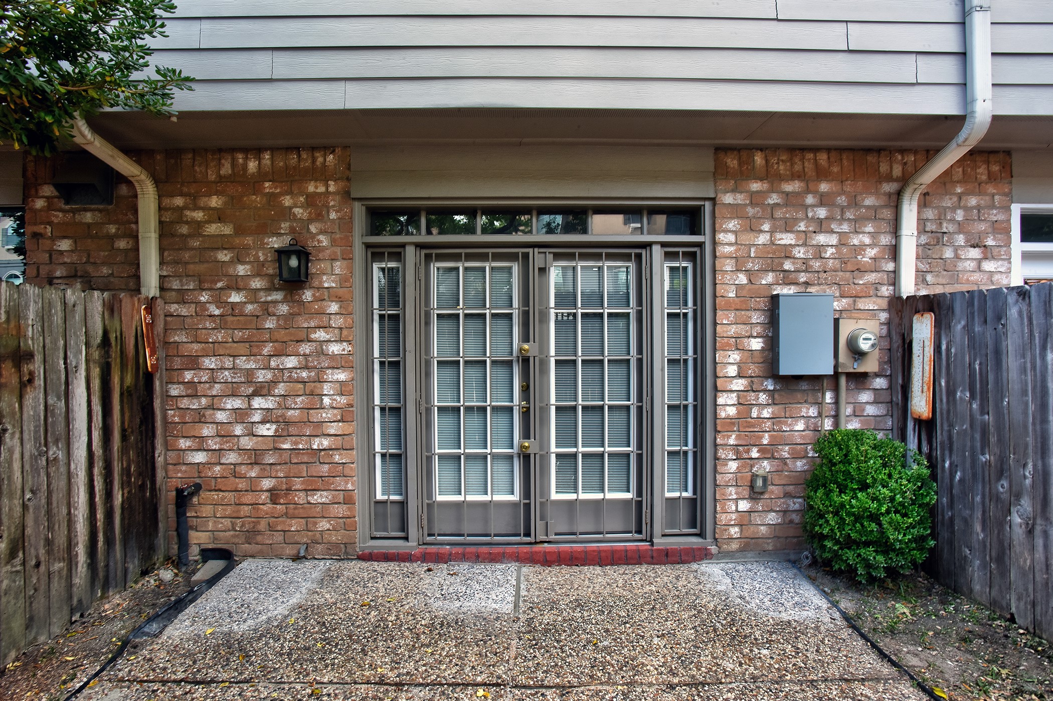 7441 Brompton Street Houston, TX 77025 - Photo 19 of 21 a front view of a house
