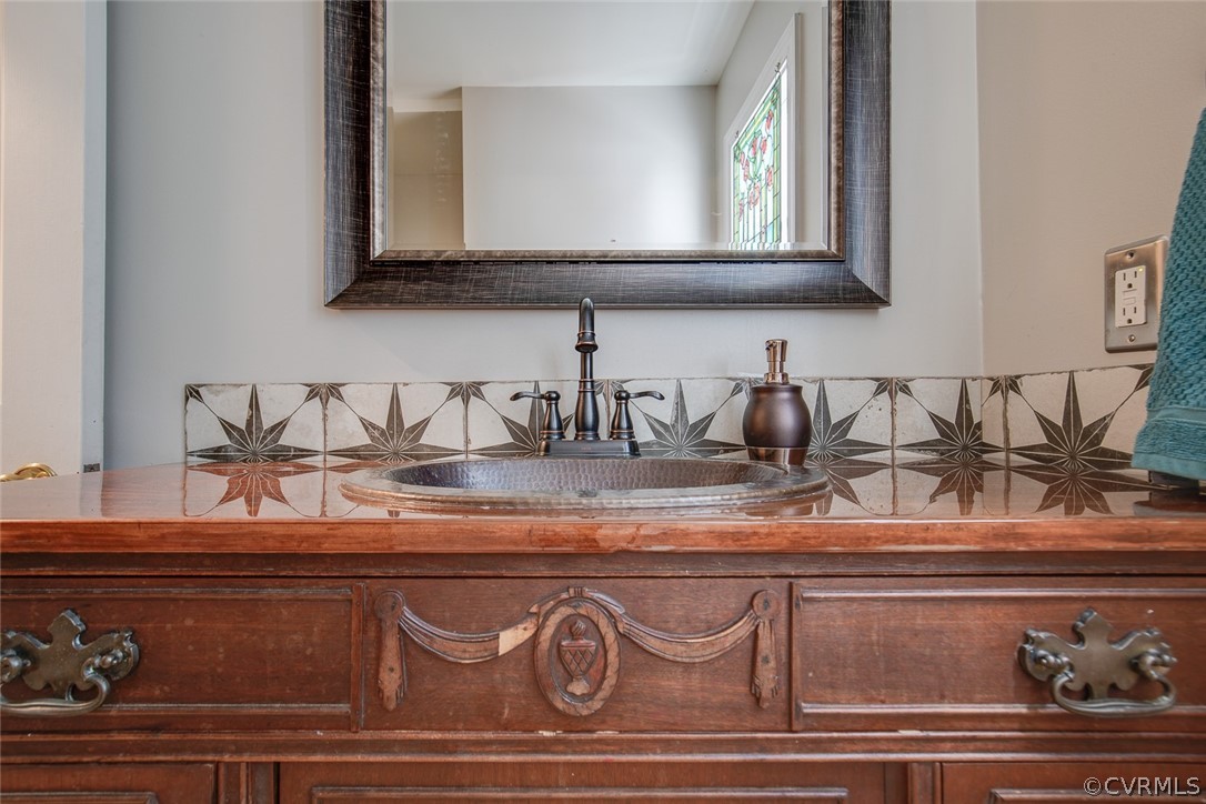 14307 Chimney House Road Midlothian, VA 23112 - Photo 31 of 50 Classic details!