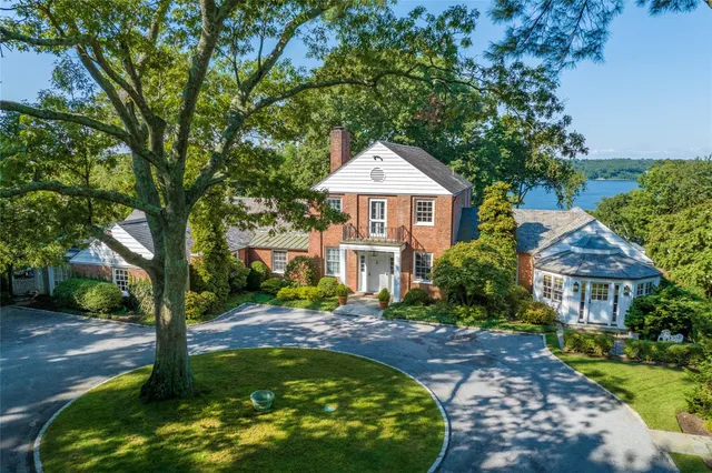$5,950,000 | 116 White Hill Road, Cold Spring Harbor, NY 11724