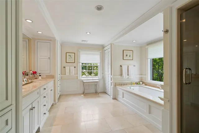 $5,950,000 | 116 White Hill Road, Cold Spring Harbor, NY 11724