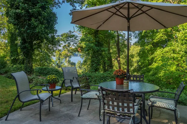 $5,950,000 | 116 White Hill Road, Cold Spring Harbor, NY 11724